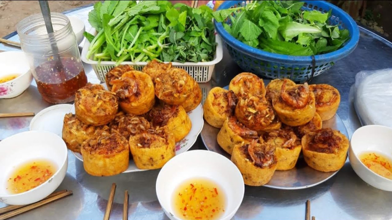 Bánh cống là đặc sản của đồng bào Khmer