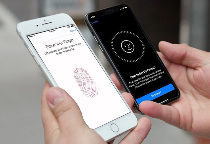 Kiểm tra Face ID và Touch ID của điện thoại iPhone trưng bày để đảm bảo tính bảo mật.