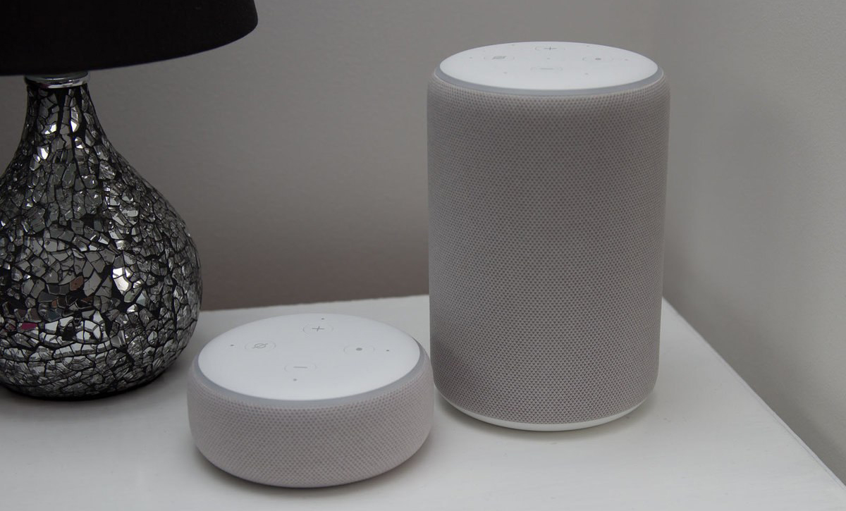 Echo Dot và Amazon Echo