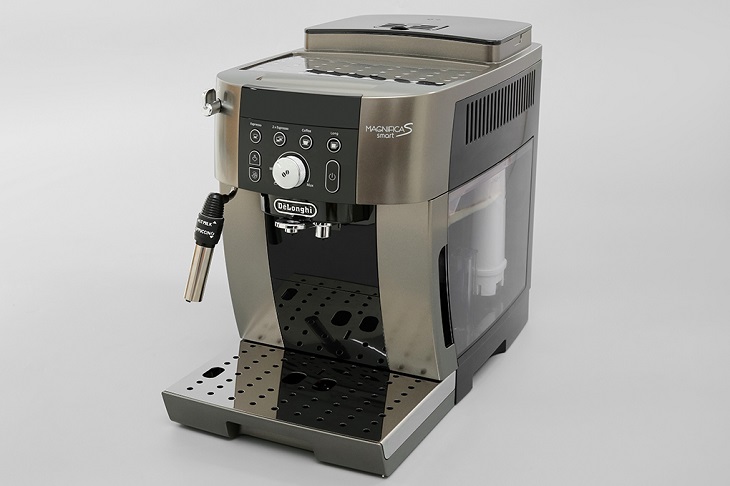 Máy pha cà phê tự động Delonghi ECAM250.33.TB có giá thành phù hợp cho hộ gia đình
