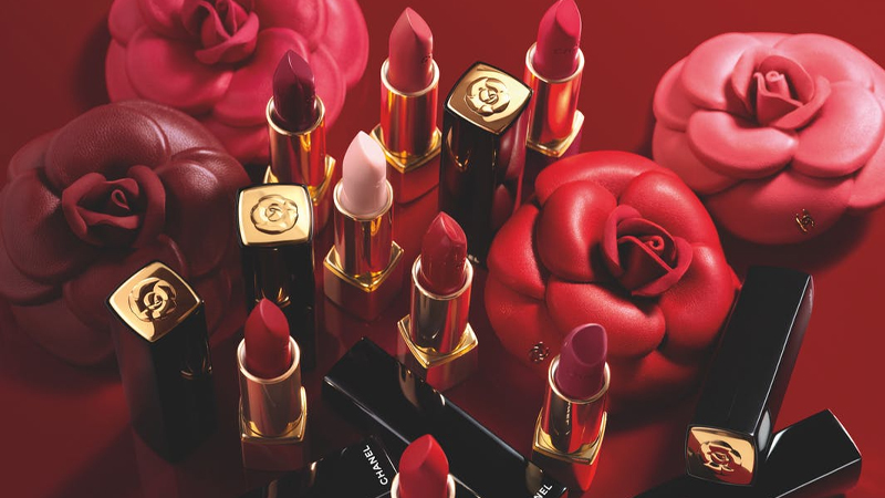 Son high end Chanel Rouge Allure Camelia Limited-Edition 2020