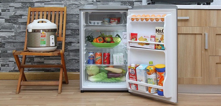 Tủ lạnh mini nhỏ gọn, đáp ứng nhu cầu lưu trữ thực phẩm của 1 - 2 người