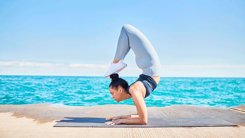 Lưu ý khi thực hiện tư thế bò cạp trong yoga