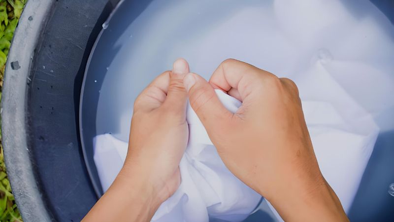 Cách sử dụng túi giặt cho giặt tay
