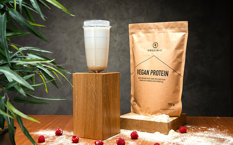 Vegan protein powder (bột protein hữu cơ, thuần chay) có nguồn gốc từ thực vật