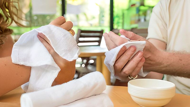 12 cách chữa tê bì chân tay tại nhà đơn giản, hiệu quả