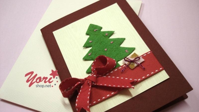 Mẫu thiệp Giáng sinh cây thông Noel bằng vải nỉ