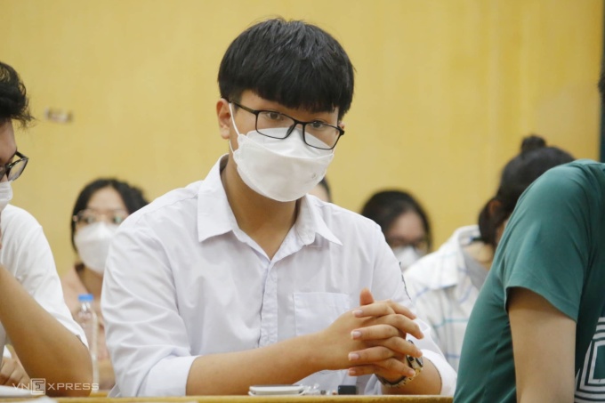 Thí sinh dự thi đánh giá tư duy năm 2022 tại Đại học Bách khoa Hà Nội. Ảnh: Thanh Hằng