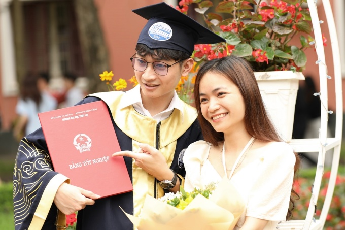Sinh viên trường Đại học Thủy lợi rạng rỡ trong ngày tốt nghiệp, tháng 4/2022. Ảnh: TLU