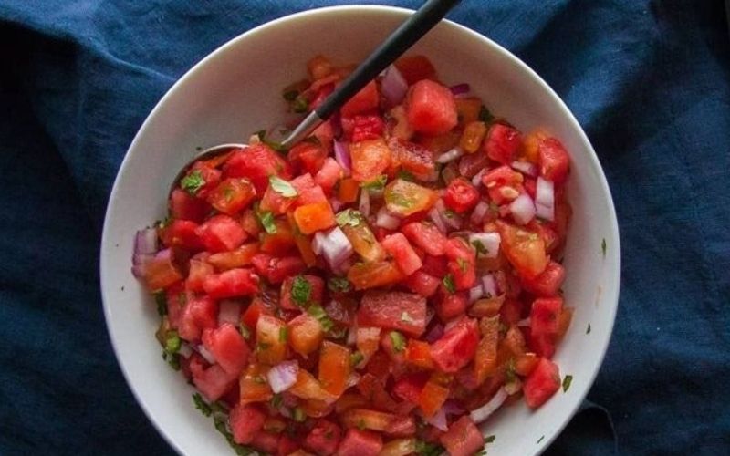 Salad cà chua dưa hấu