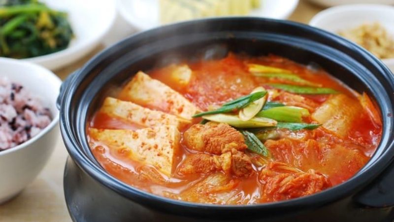 Cách nấu canh kim chi Hàn Quốc