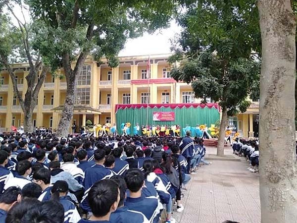 Đánh Giá Trường THPT Yên Lạc - Vĩnh Phúc Có Tốt Không