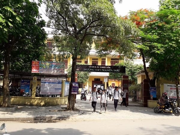 Đánh giá Trường THPT Nguyễn Trãi -  Thanh Hóa có tốt không