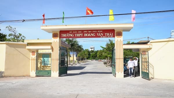 Đánh giá Trường THPT Hoàng Văn Thái- Thái Bình có tốt không?