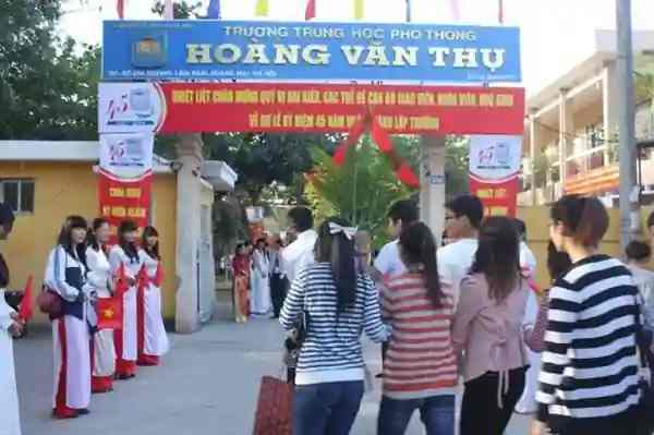 Giới thiệu Trường THPT Hoàng Văn Thụ  
