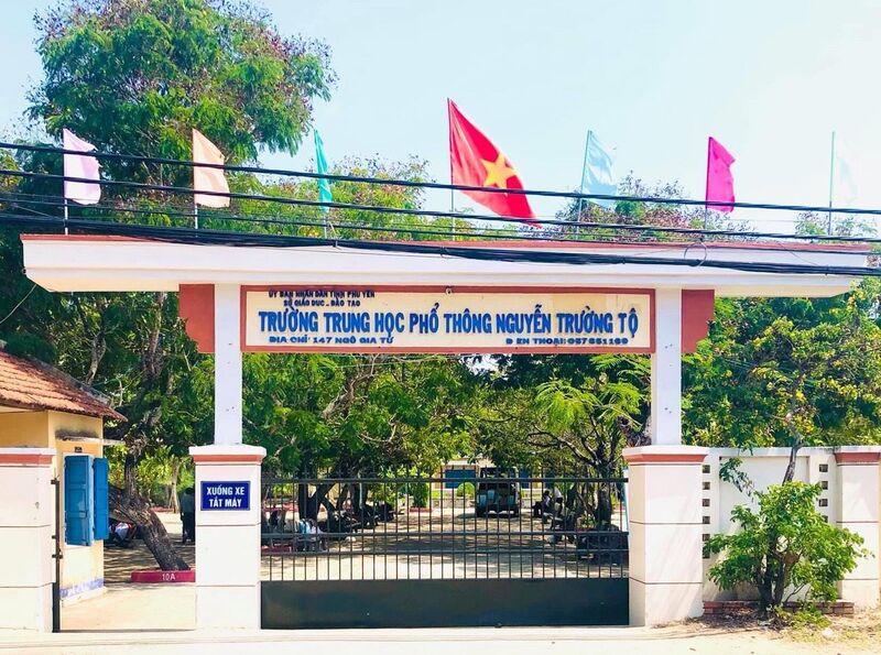 Hình ảnh trường THPT Nguyễn Trường Tộ, Phú Yên