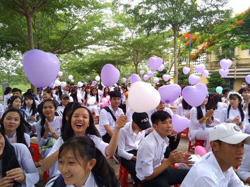 Học sinh của trường THPT  Tôn Đức Thắng – Phú Yên