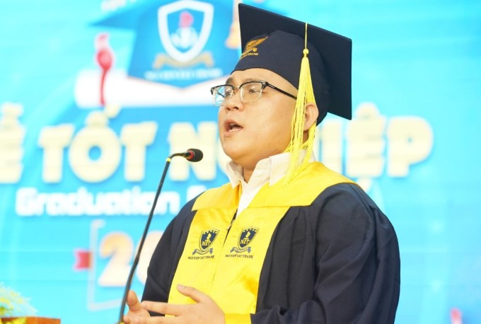 Phạm Hồng Thanh Lễ trong lễ tốt nghiệp ngày 3/4. Ảnh: Nhân vật cung cấp