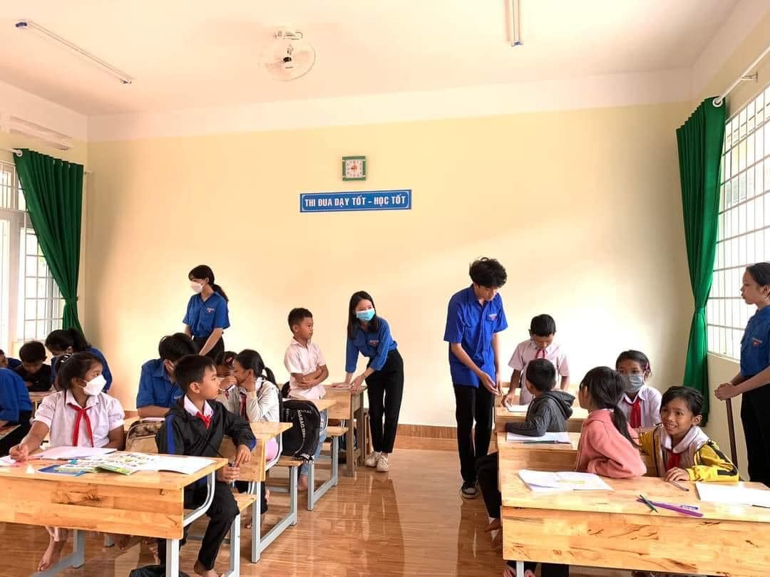  Đánh giá Trường THPT Việt Đức - Đắk Lắk có tốt không