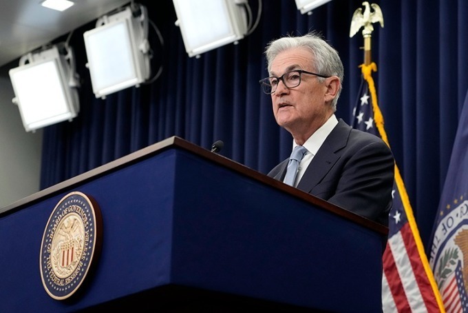 Chủ tịch Fed Jerome Powell trong buổi họp báo ngày 22/3. Ảnh: AP