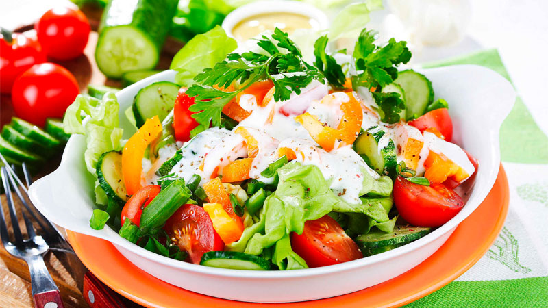 Salad hoa quả sốt mayonnaise