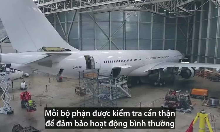 Máy bay chở khách lớn nhất thế giới tái chế như thế nào?