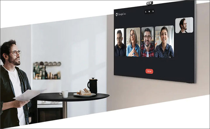 Gọi video thông qua Google Duo bằng TV kết nối với webcam ngoài