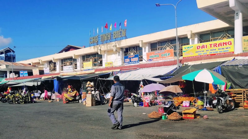 Chợ Tịnh Biên