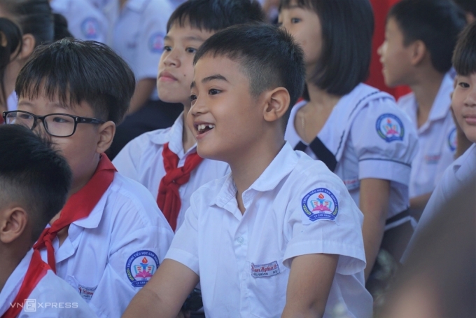 Học sinh tại trường tiểu học Cam Nghĩa 2, TP Cam Ranh. Ảnh: Bùi Toàn
