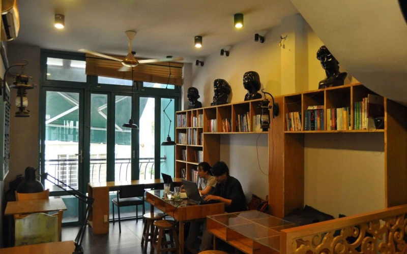 Không gian tại Slowee Coffee & Books