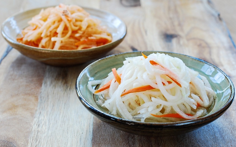 Lưu ý khi làm và cách bảo quản củ cải muối chua ngọt