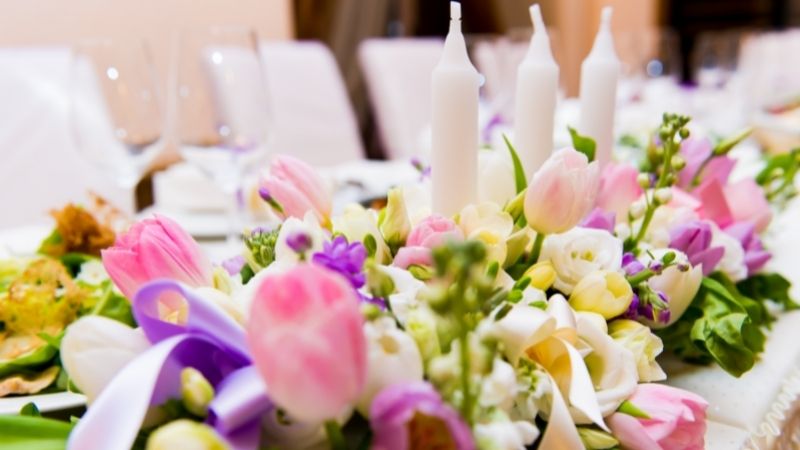 Hoa tulip trang trí đám cưới