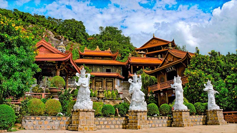 Kiến trúc chùa Hang