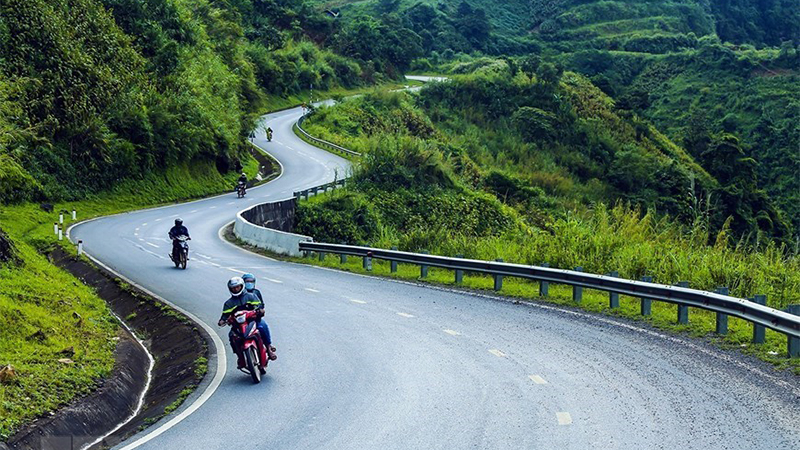 Đến Hà Nội bằng xe máy