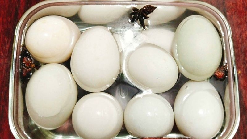 Xếp và ủ trứng