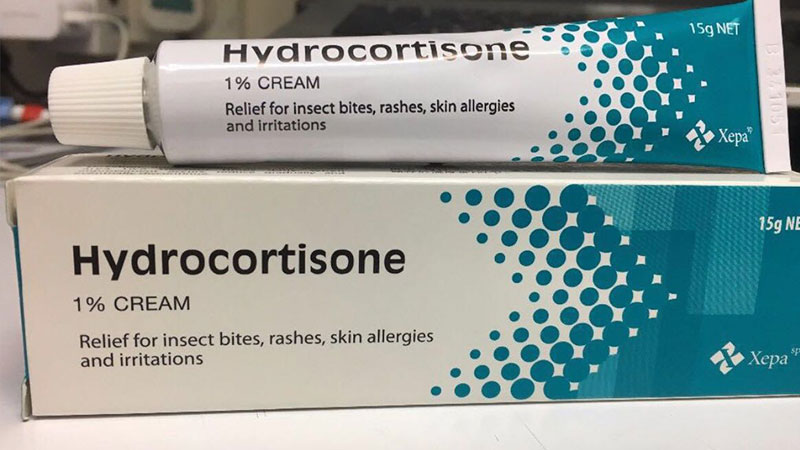 Hydrocortisone chống viêm làm giảm các vết sưng đỏ