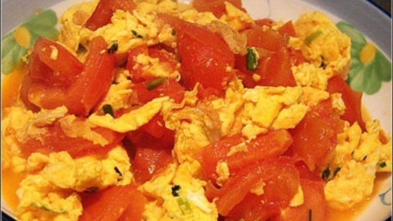 Cách làm món trứng xào cà chua