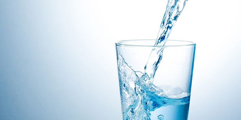 Những loại nước nên uống và nên tránh giúp nhanh hết bệnh tiêu chảy