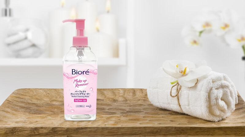Biore Make-Up Remover Perfect Cleansing Water Soften Up