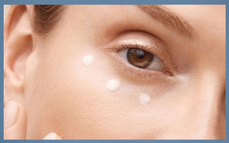 Kem dưỡng mắt RoC Retinol Correxion Eye Cream có công dụng dưỡng ẩm, giảm thâm vùng da quanh mắt