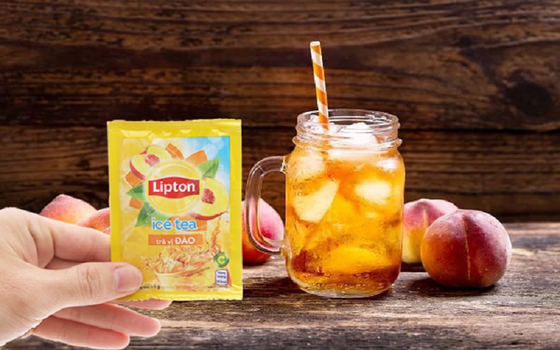 Cách làm ly trà đào với gói trà Lipton