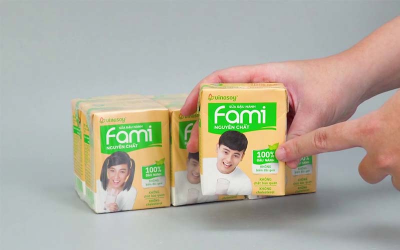 Sữa đậu nành nguyên chất Fami