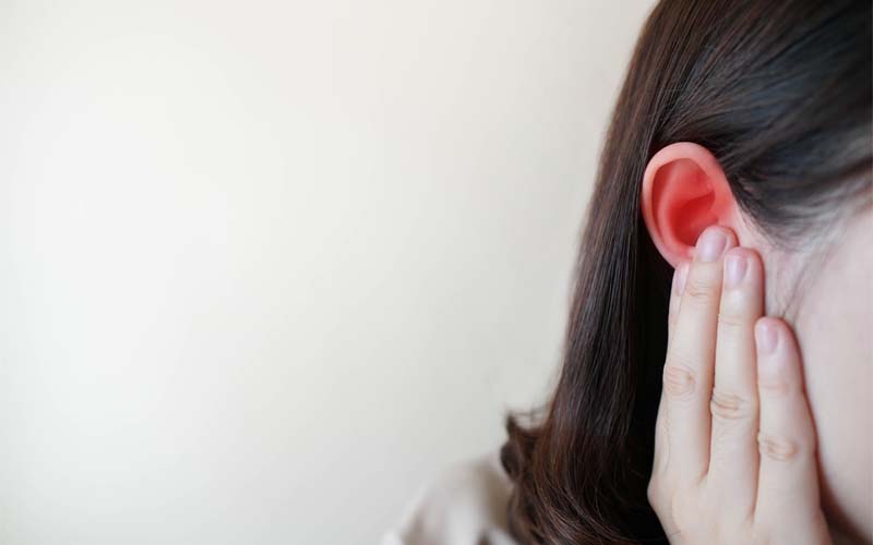 Bệnh ù tai trái là gì? nguyên nhân có thể là do đâu?