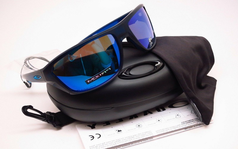 Top 10 kính râm chống tia UV tốt nhất giúp bảo vệ mắt hoàn hảo