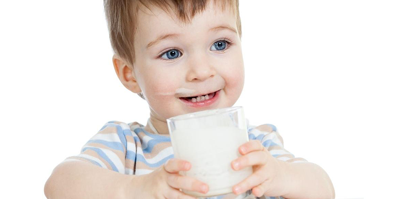 Trẻ ăn nhiều mà vẫn nhẹ cân? Top 15 sữa tăng cân dành riêng cho trẻ