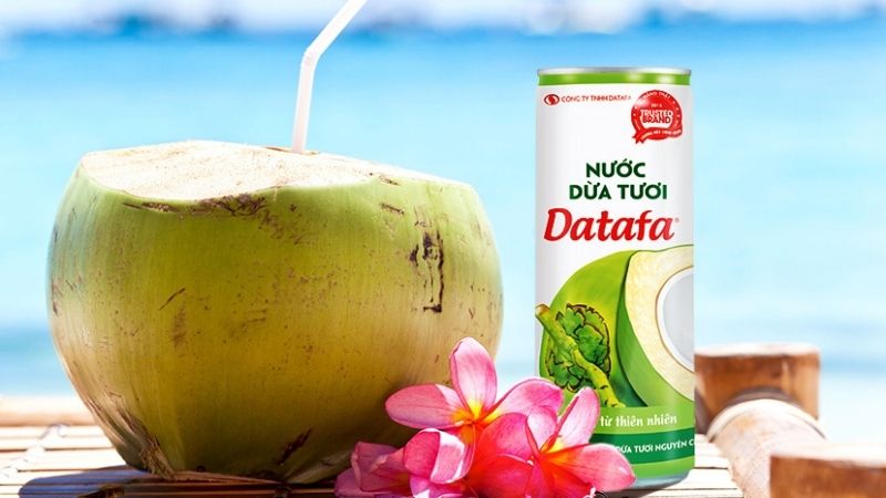 Nước dừa Datafa giữ được cơm dừa và các chất dinh dưỡng tự nhiên