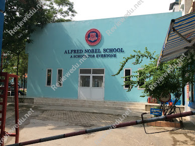 Trường Phổ thông Liên cấp Alfred Nobel
