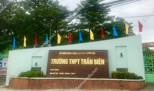 Trường THPT Trấn Biên